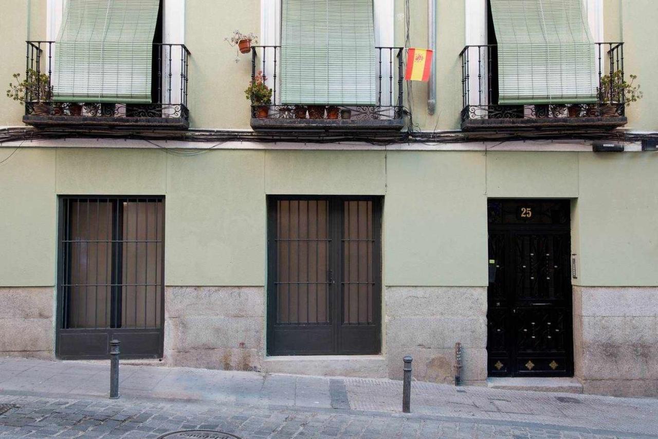 Exclusivo Apartamento En El Centro De Madrid Apartment Luaran gambar